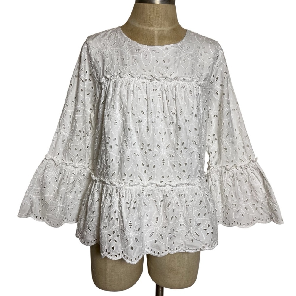Vineyard Vines White Eyelet Cottagecore Coastal Bell Sleeves Blouse Medium